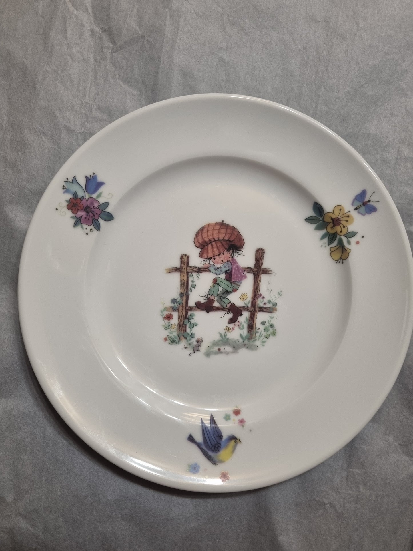 Assiette Dessert en Porcelaine Enfant Décor saraké garçon