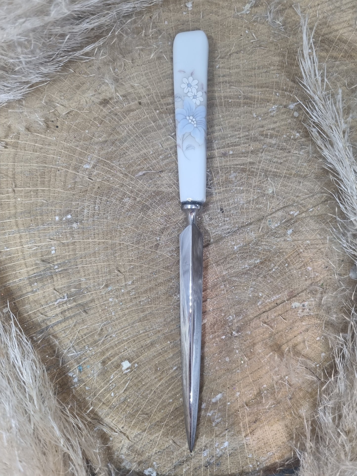 Coupe papier Ouvre lettre