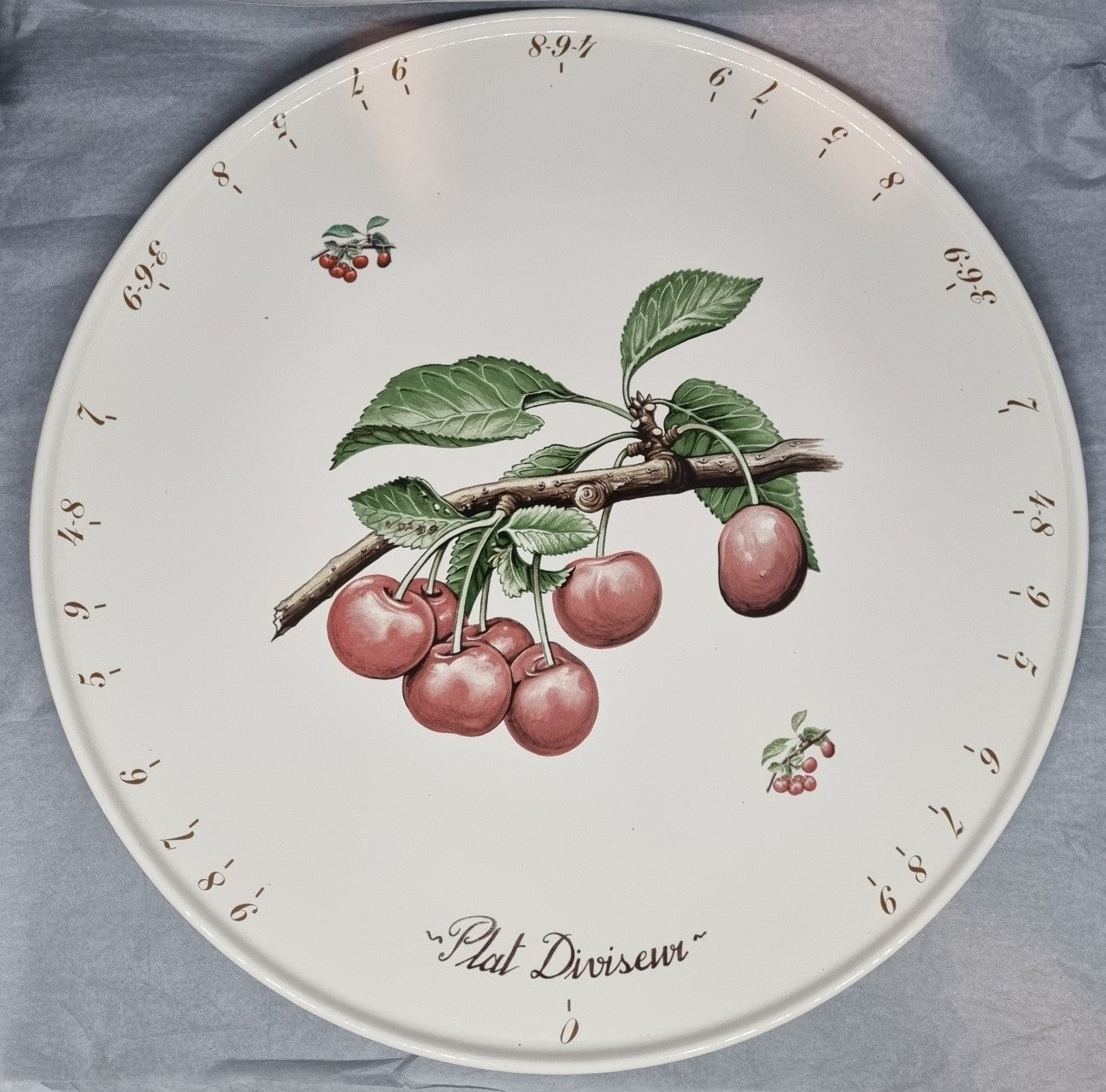 Plat à Tarte Diviseur en Porcelaine DECOR CERISE